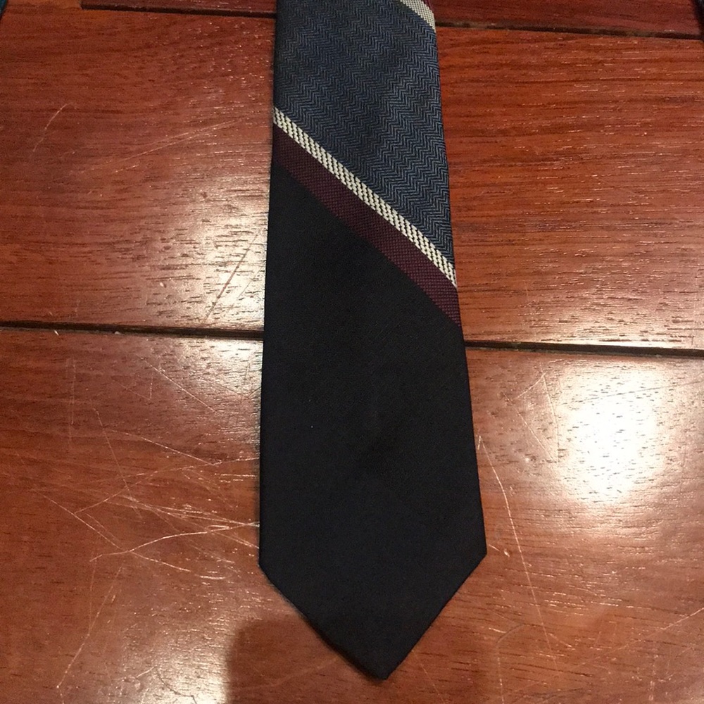 Polyester Ties Bundle - Picture 4 of 8